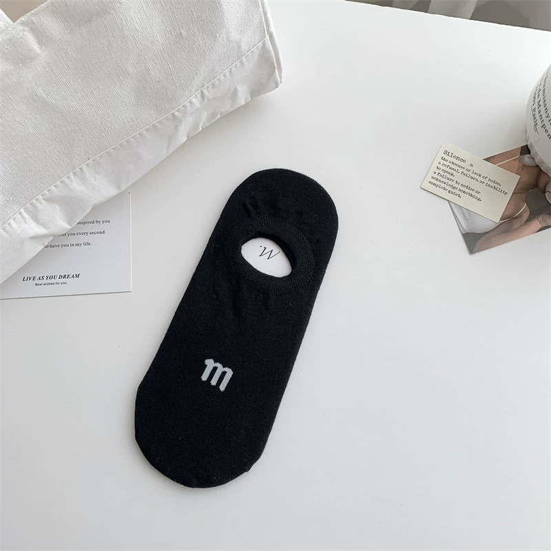 Summer socks, invisible gaiters, letter M