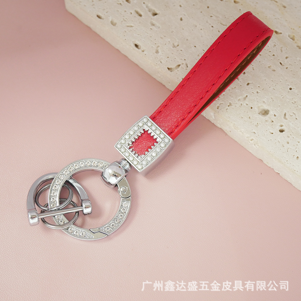 Nuevo anillo hebilla herradura hebilla brillante microfibra cuero coche llavero moda llavero cintura colgante regalo al por mayor