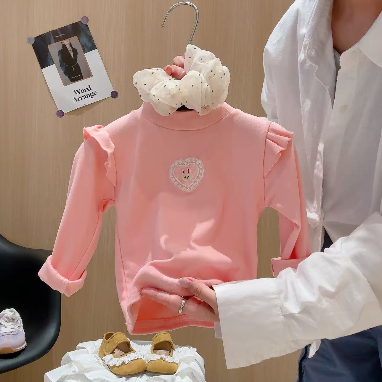 Primavera y otoño de niñas moles de cuello camiseta de base bebé arco camiseta de manga larga camiseta de cuello medio alto para niños ropa superior al por mayor image 9