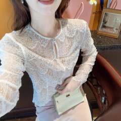鱼兔子的兔子高级感镂空蕾丝上衣女初秋2025新款白色长袖小衫罩衫
