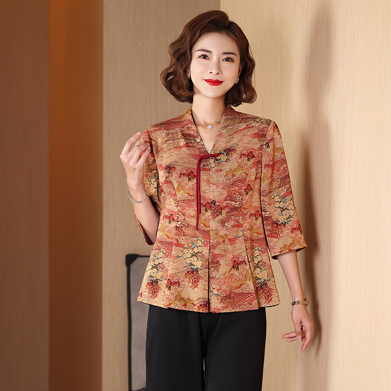 Dropshipping Mother's Day Gift for Middle-Aged and Elderly Women, Stylish Summer T-Shirt, Fashionable Blouse, Mom's Shirt