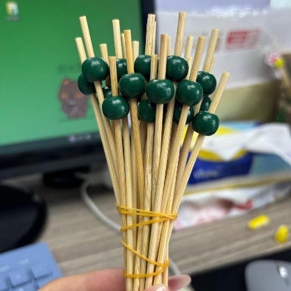 Signo de bambú desechable Signo de cuentas de oro de madera 100 piezas/paquete Cóctel decorativo dorado Signo de frutas Amor estrella de cinco puntas