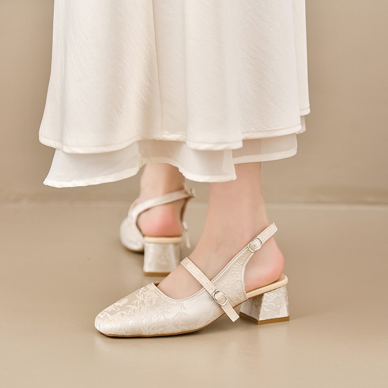 Sandalias de seda chinas de estilo nacional chinas para mujeres con cheongsam, ropa de estilo chino, talón grueso, no cansado, vestido de novia, zapatos de novia