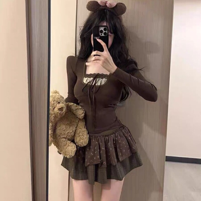 甜辣妹复古方领修身长袖恤上衣减龄蓬蓬蛋糕半身裙秋季两件套女|undefined