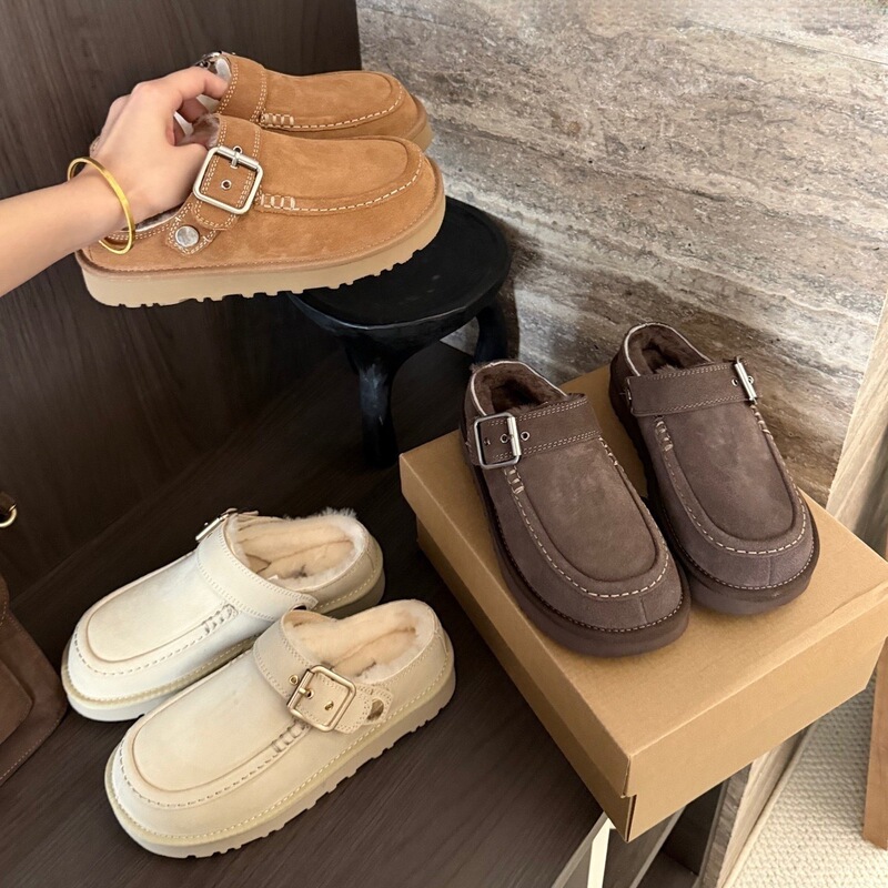 Women's fur-lined slippers, 2026 new style, with a closed toe, thick sole, and designed for outdoor wear; also available as snow boots and half-slippers, made with wool and cotton Women's fur-lined slippers, 2026 new style, with a closed toe, thick sole, and designed for outdoor wear; also available as snow boots and half-slippers, made with wool and cotton