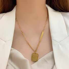 镀真金 钛钢轻奢高级感项链女方牌字母吊坠ins冷淡风气质西装配饰