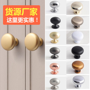 �F�����s�ο�����Ь����ϙ���������TС���ּҾ߽�ɫ�ο׈A��