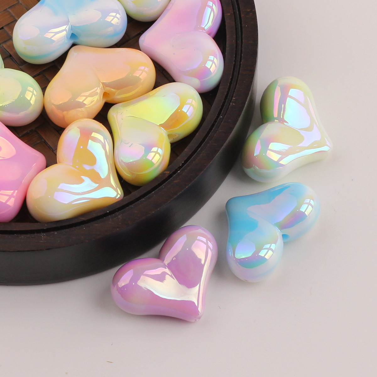 2g Weight Beads Jewelry Making Type DIY Ornament Accessories Classification 1 Piece Quantity Acrylic Material Heart Shape Pattern All Seasons Season Plating Design Sweet Style 1 Piece Acrylic Heart Shape Beads DIY Ornament Accessories 无
