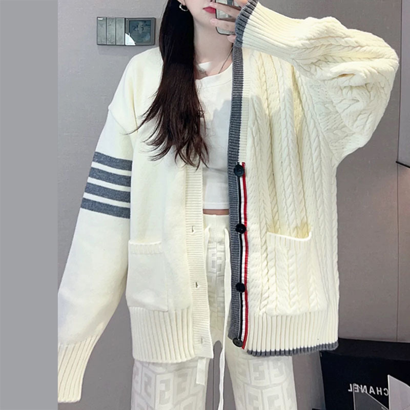 2025春秋慵懒风V领女装针织开衫双拼麻花撞色大开衫中长款毛衣女|undefined