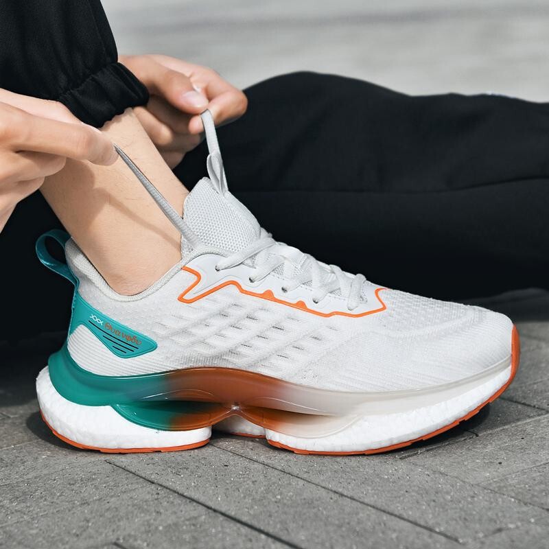 Four Seasons Fashion Mesh Popcorn Luminous Running Shoes Comfortable Men's Sports Shoes Four Seasons Fashion Mesh Popcorn Luminous Running Shoes Comfortable Men's Sports Shoes