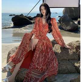 实拍 现货！沙滩度假民族风一片式包裹开叉收腰连衣裙