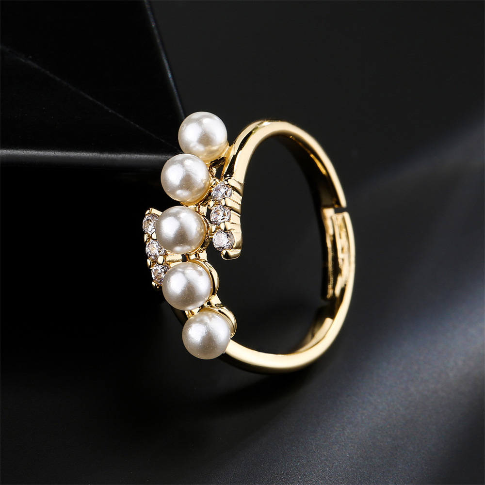 Fashion New Luxury Pearl Zircon Jewelry Copper Plated 18k Gold Ring display picture 4