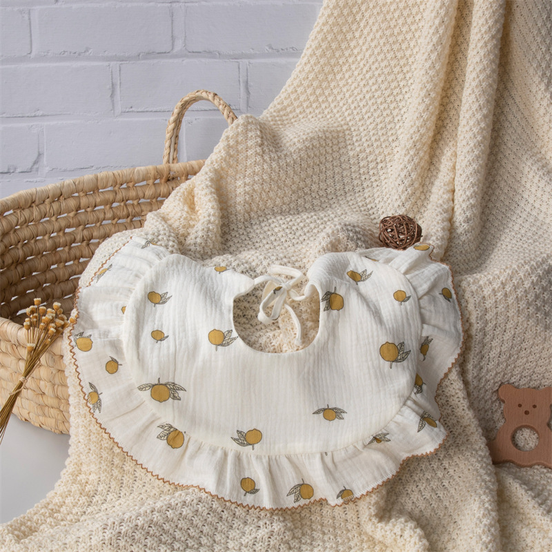 360 grados para aumentar la pequeña toalla de saliva de flores, collar falso, bata, gaza de algodón, tipo A, delantal de encaje para bebés
