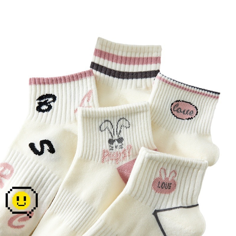 Fábrica de calcetines de Zhuangyan suministro al por mayor de verano delgado absorción de sudor transpirable alto valor facial ligero calcetines de barco baja calcetines de mujer hombre