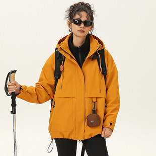 The Story of Rose in Outdoor Mountaineering Suit Huang Yimei's Same-style Rushwork Women's Workwear Three-in-One Coat Fleece