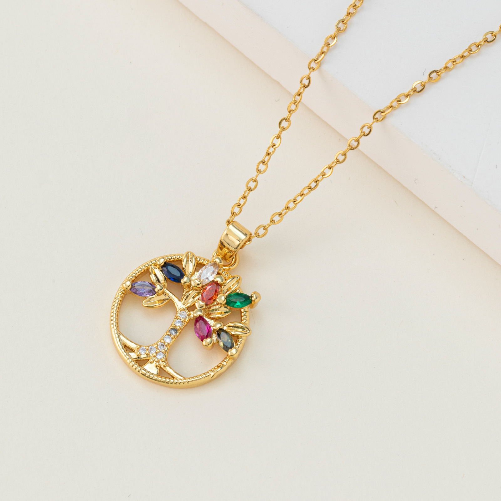 Fashion Tree Copper Plating Zircon Pendant Necklace