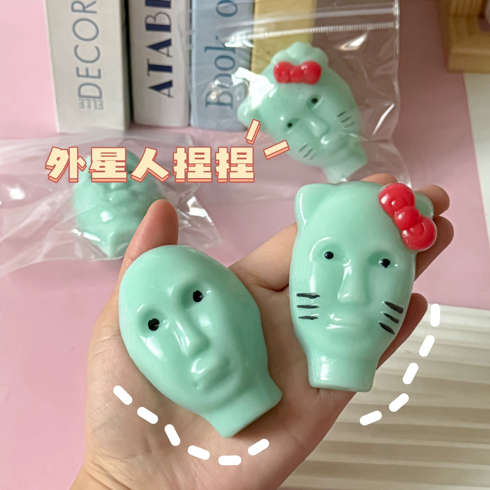 Трансграничная креативная маленькая красная книга