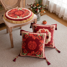 原创复古美式红色喜庆婚房装饰沙发靠枕新婚礼品结婚花朵喜字抱枕