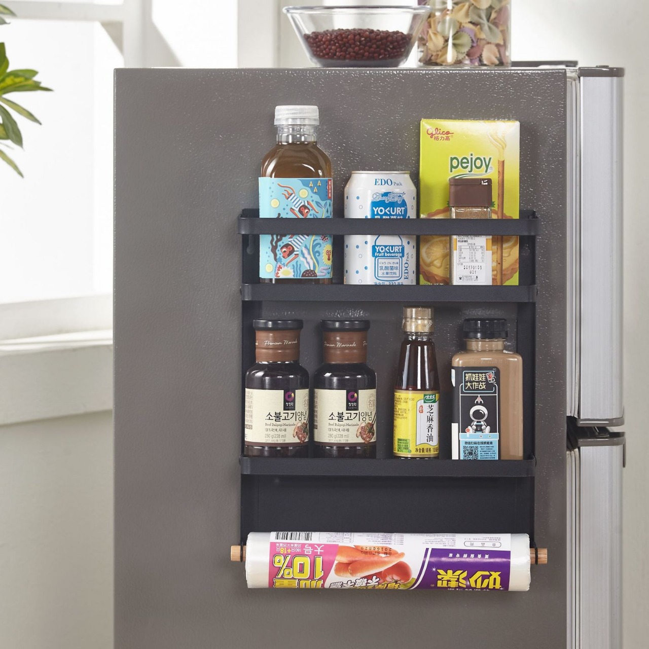 Refrigerador de procesamiento personalizado percha de cocina creativa estante de almacenamiento plegable estante de almacenamiento multifuncional de especias de absorción magnética