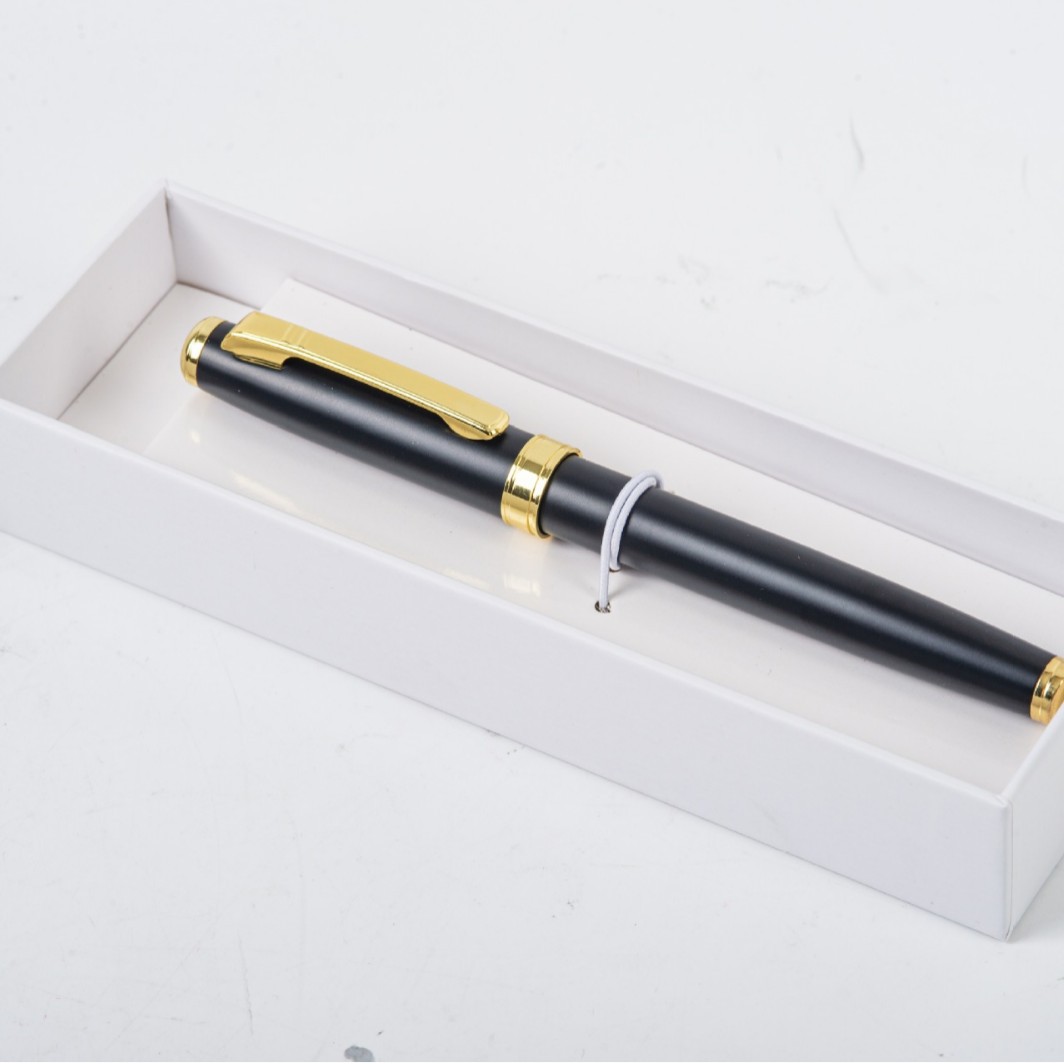 Metallic signature pen for corporate business and office use, can be engraved with a logo, suitable for hotel advertising, metallic neutral writing pen