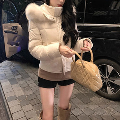 白鸭绒收腰显瘦短款羽绒服女2025冬季新款显脸小可拆卸大毛领外套
