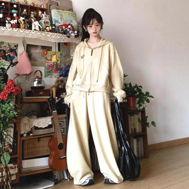 Autumn and Winter Japanese-Style Casual Sports Cardigan Sweatshirt Set for Petite Women with Wide-Leg Pants Two-Piece Trendy Outfit