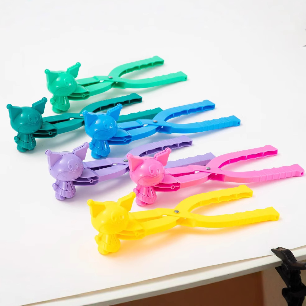 Children's Winter Outdoor Snowball Fight Toy Large Thickened Snowball Clip Plastic Snow Clip Playing Snow Tools Wholesale