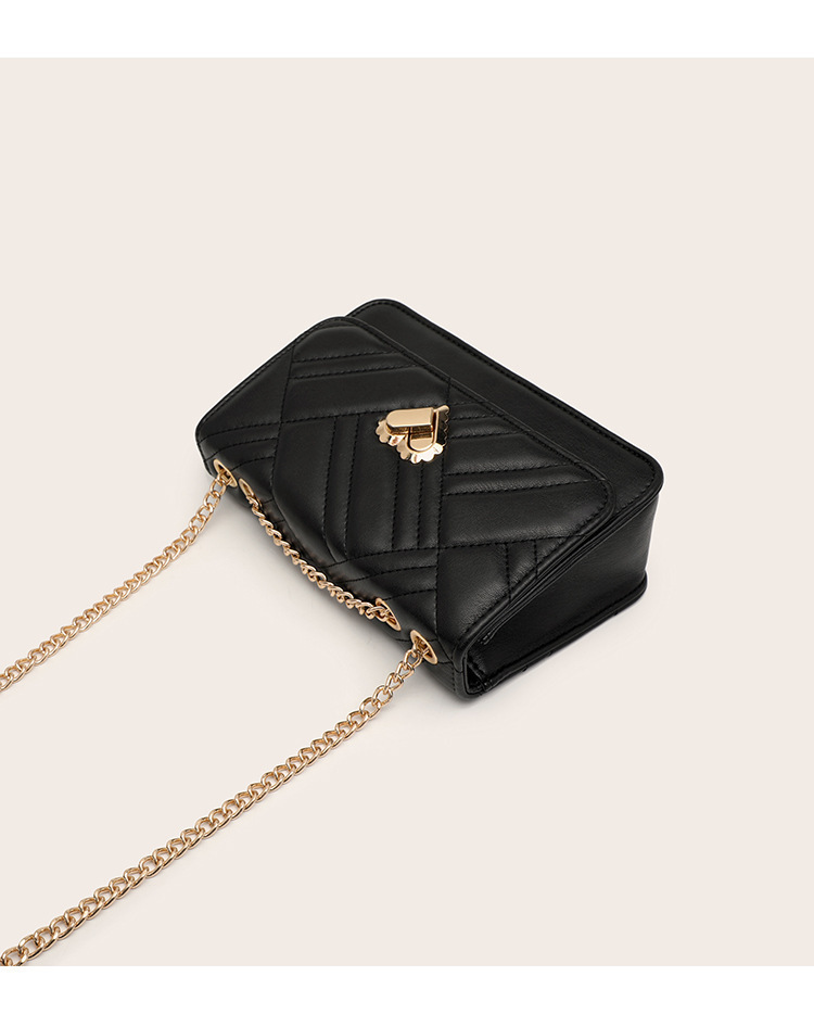 Borsa a tracolla donna versatile con ricamo e catena alla moda_voghion.com