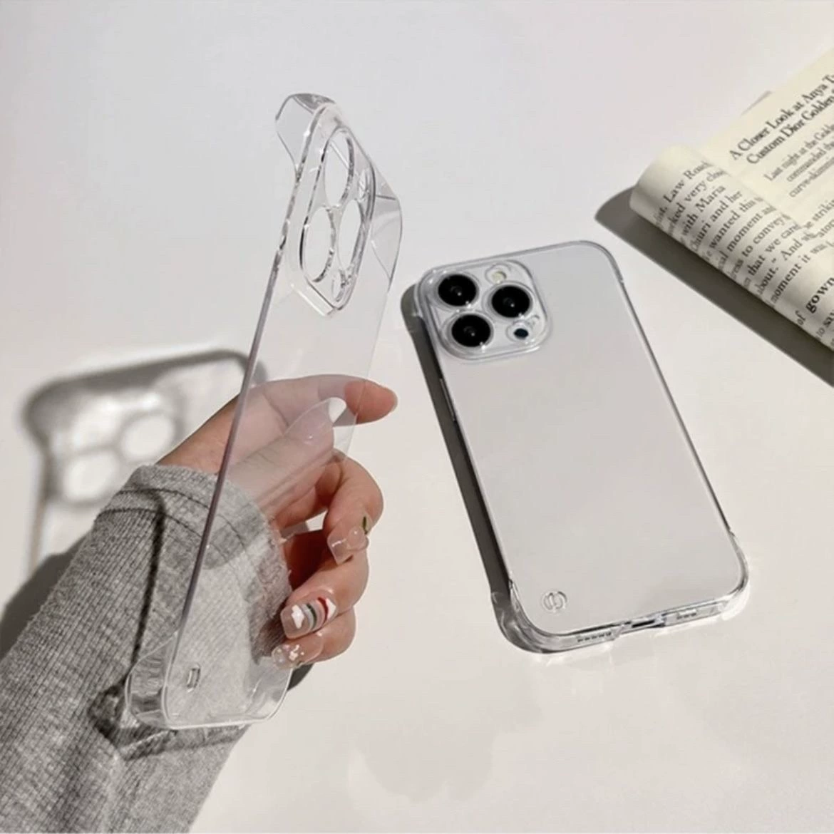Прозрачный защитный чехол (Apple iPhone 15) — безрамочный жесткий корпус, опция с пленкой на линзы