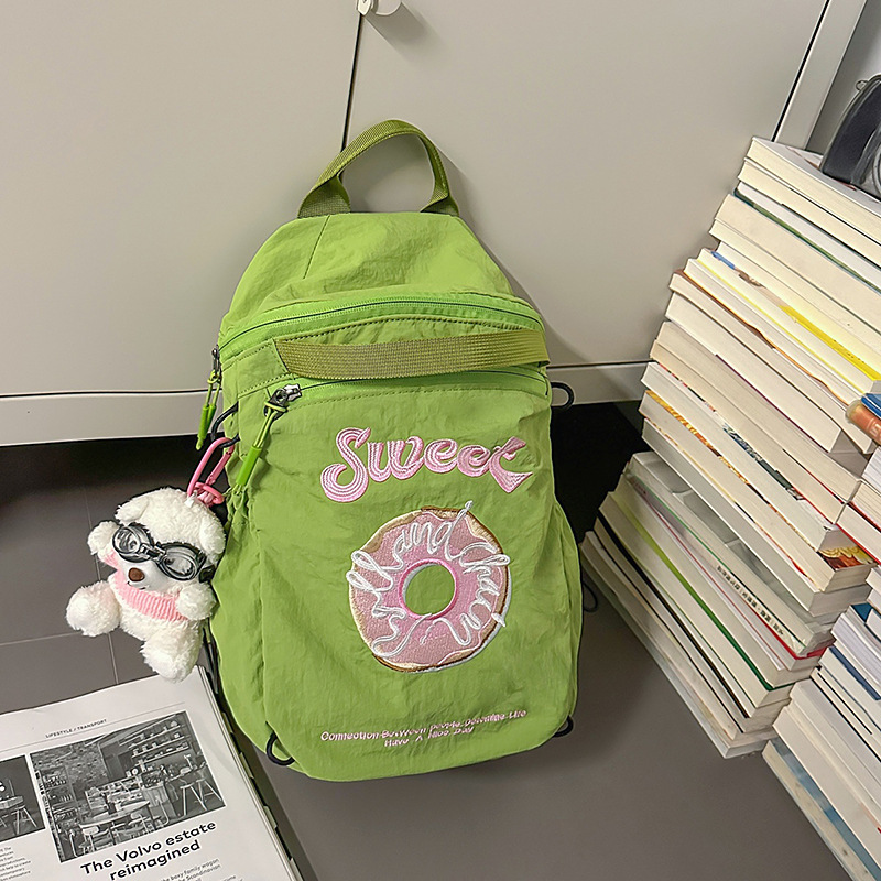 小型軽量ドーナツ刺繍巾着バッグ、小さくて可愛らしいリュックサック、アウトドア旅行やレジャーに最適なバックパック|undefined