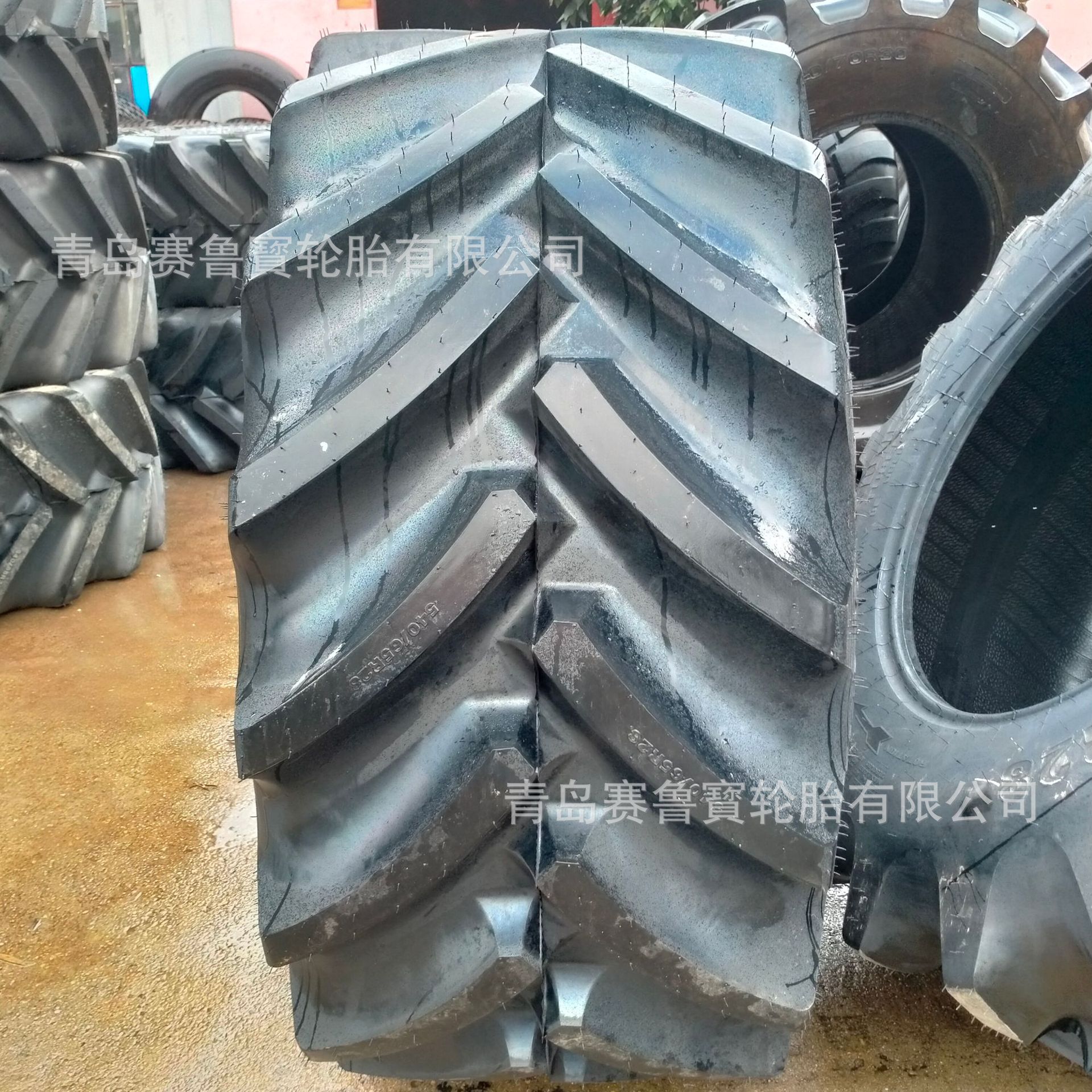 全钢农用拖拉机轮胎 540/65R28  21LR28人字花纹