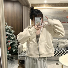 Ůʿscubaȫ��朴̽����ɶ̿��Bñ�l���ﶬ�ӽq��ů���e�\������