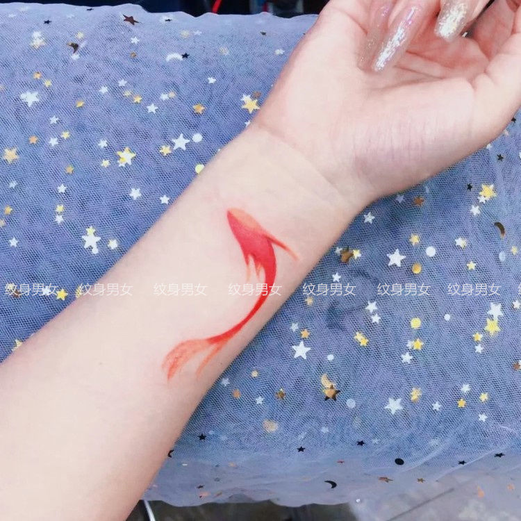 Goldfish tattoo stickers koi fresh wrist stickers fairy Internet celebrity same cute clavicle ankle waterproof durable Goldfish tattoo stickers koi fresh wrist stickers fairy Internet celebrity same cute clavicle ankle waterproof durable