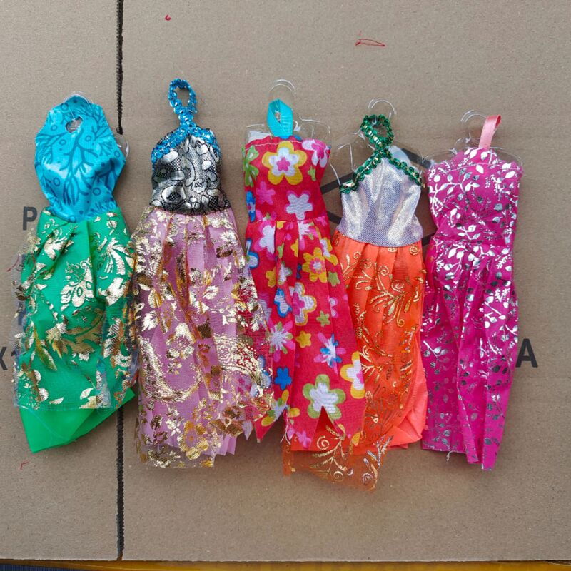 30cm Barbie Doll Clothes Toys 11inch Doll Fashion Double Shoulder Suspender Skirt Random Delivery