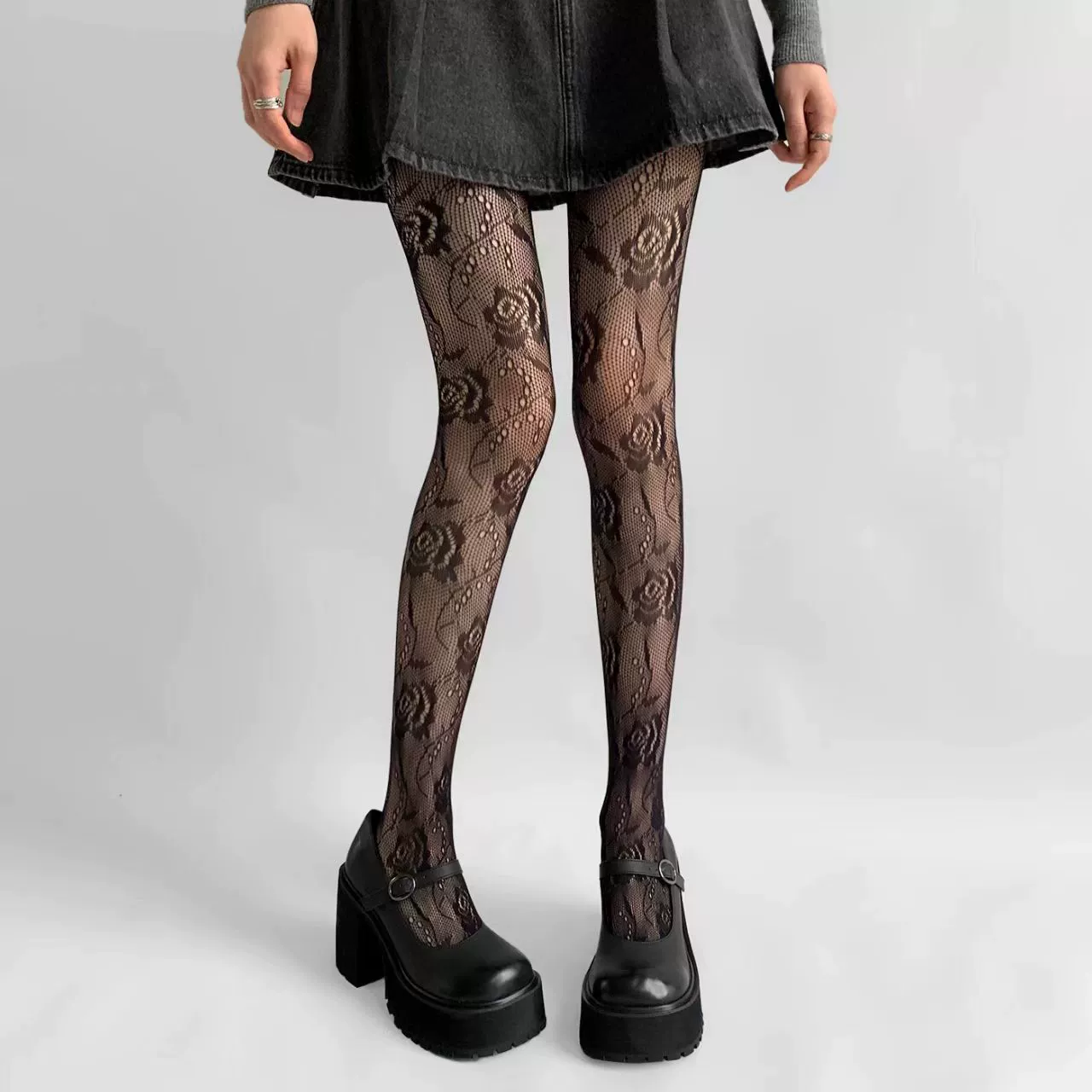 Summer Retro Tights (Women) — Lace Fishnet, One Size, Multiple Patterns