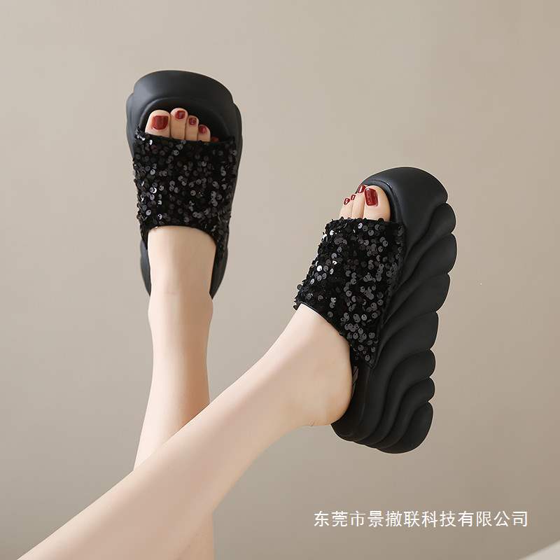 Thick-Soled Sandals with a Stepping-On-Clouds Feel, Half-Slippers for Women, New Summer Style for Outdoor Wear, Sequined Platform Sole, Women's One-Strap Sandals