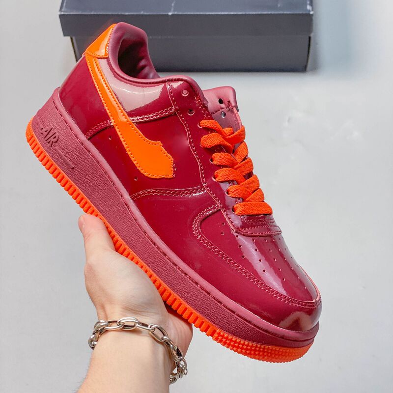 Air Force One patent leather high-top sneakers, AF1 transparent platform shoes, campus-style white sneakers, retro athletic and casual shoes Air Force One patent leather high-top sneakers, AF1 transparent platform shoes, campus-style white sneakers, retro athletic and casual shoes