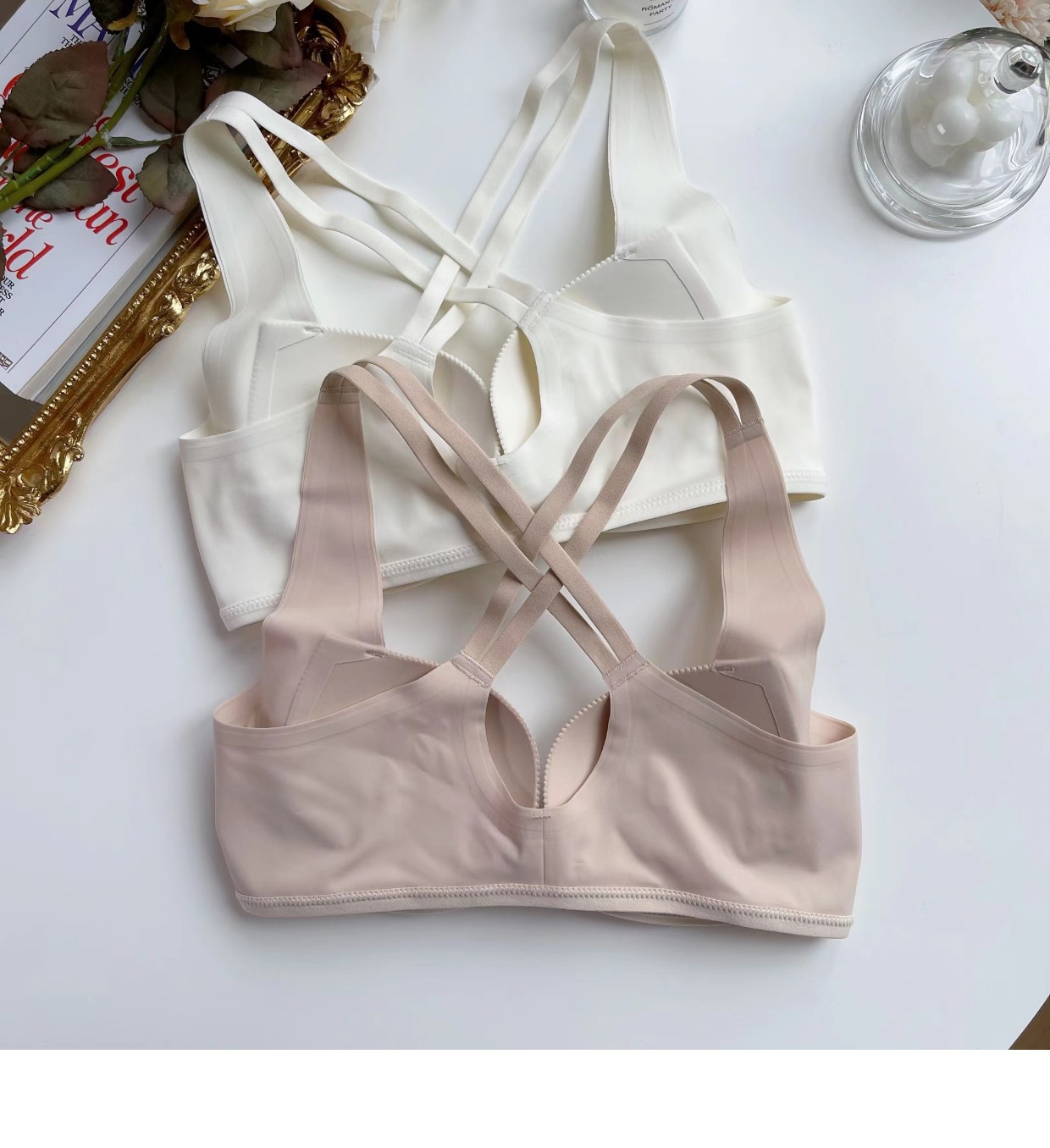 Cruz de verano belleza espalda pequeño pecho push up ropa interior inalámbrica hebilla frontal sin costuras hombro grueso Copa sujetador las mujeres 3225