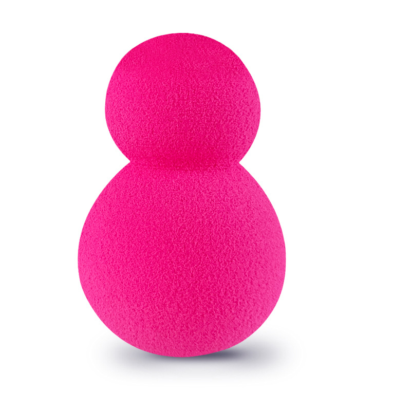 로즈-레드 후드리스 눈사람