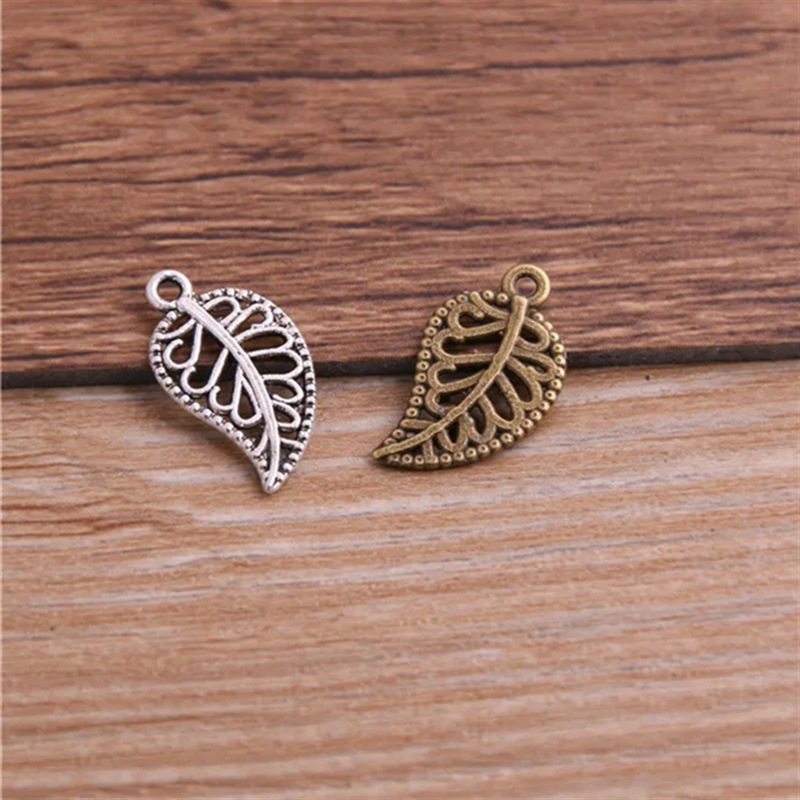 2 Colors DIY Alloy Jewelry Accessories Mini Leaf Pendant Pendant Bracelet Necklace Accessories 10*17mm