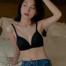 ɭ�ϟo�ۃ���Ů�ļ�����С�ؾ۔n���Ǳ��o�Ȧ�۔n��Ů�����֌W��