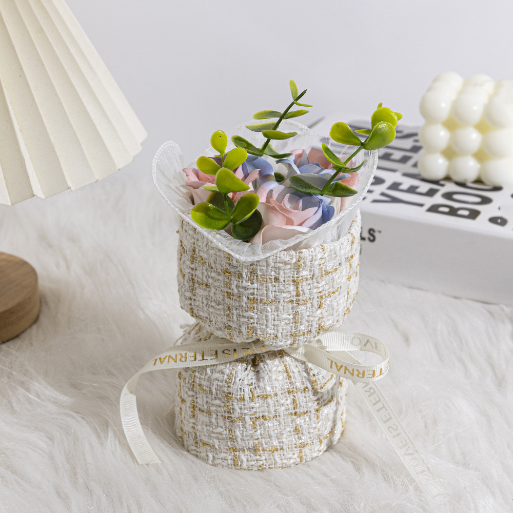 520 Día de San Valentín mini estilo francés fragancia rosa ramos de jabón regalo de cumpleaños regalo de mano