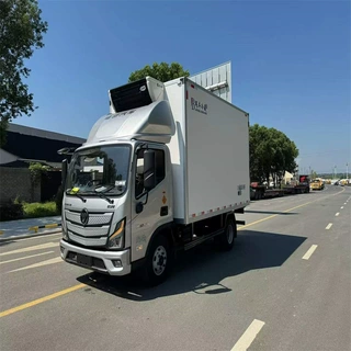 福田欧马可4米2冷藏车 蓝牌4米2冷链车 冷冻保鲜鲜肉食品运输车