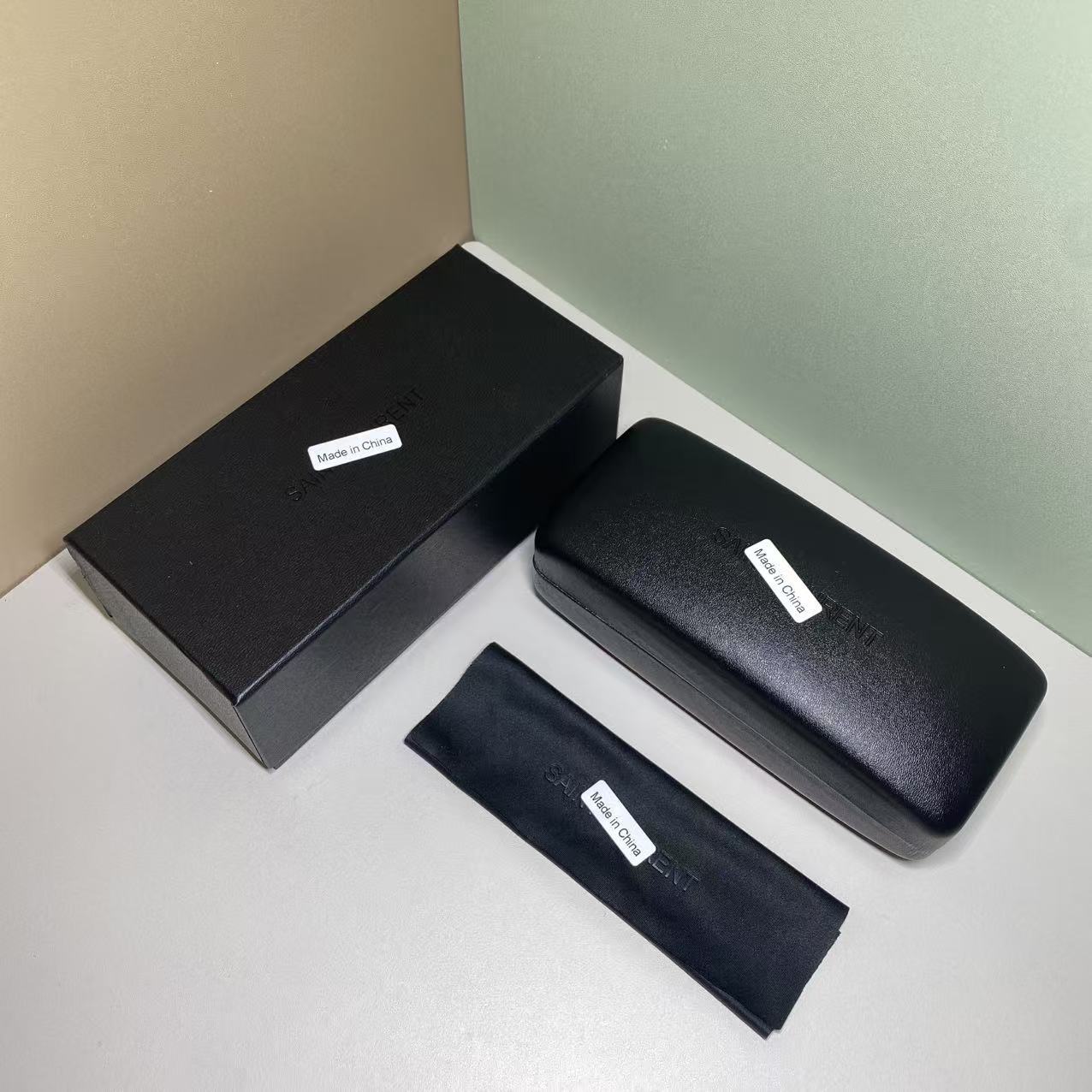 Fábrica al por mayor directa de una sola pieza de caja de espejos de alta calidad caja de almacenamiento gafas de sol gafas de sol caja de gafas de sol