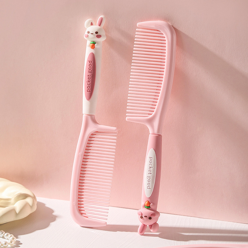 かわいいウサギの柔らかい萌えの取っ手の小さい櫛の女の子の専用の美容の櫛の女性の櫛の子供の櫛は持ち歩いています。|undefined