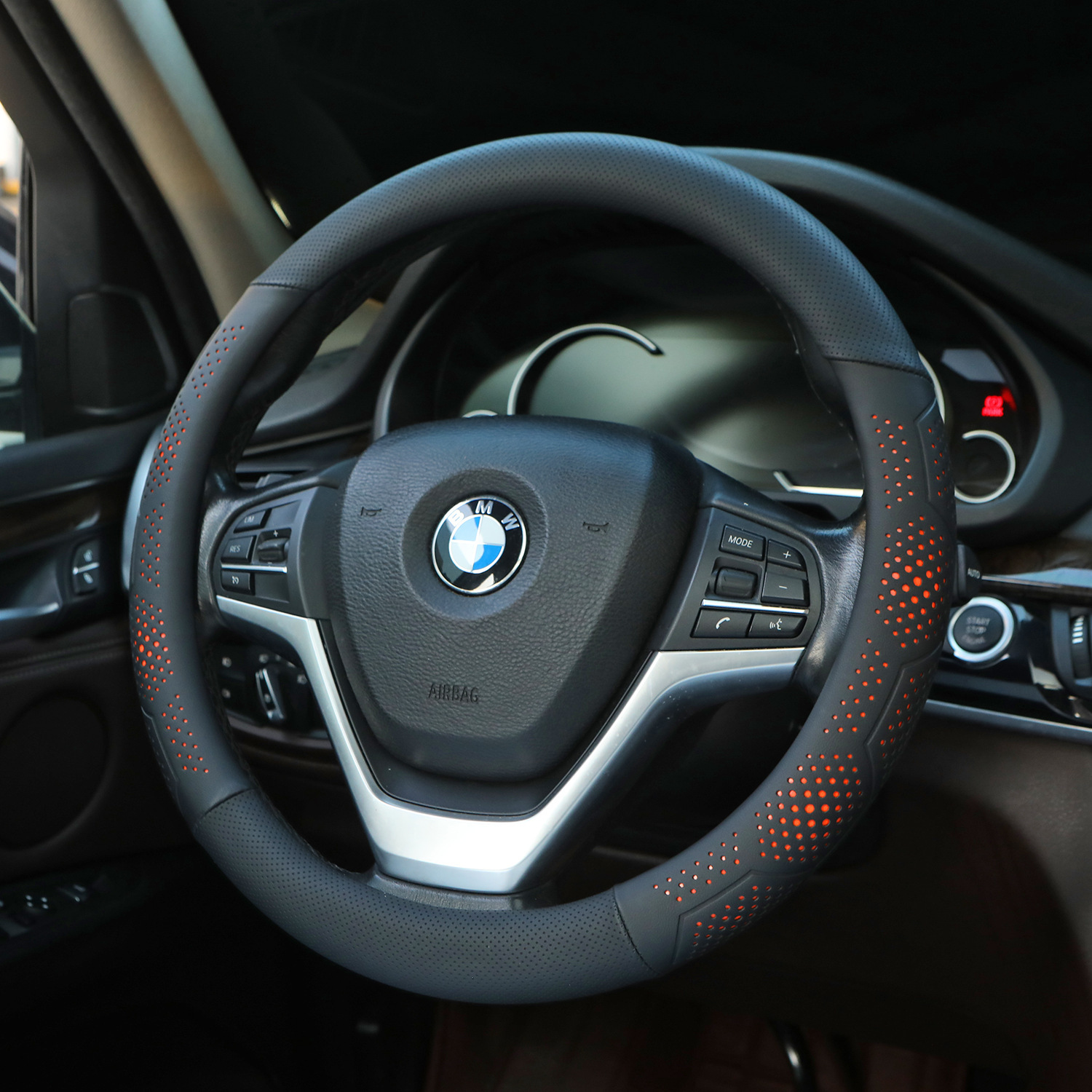 Amazon car steering wheel cover four seasons universal three-dimensional embossed elastic leather sports fashion car handle cover