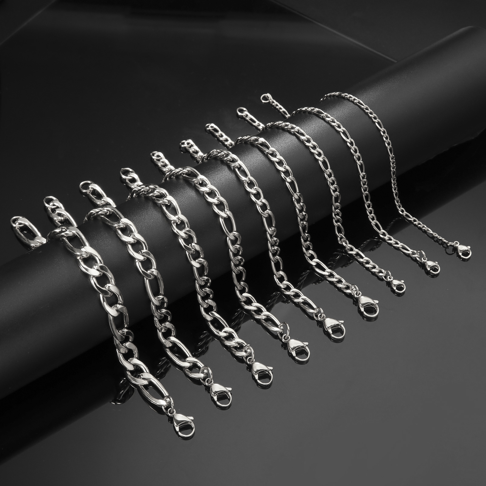 Holiday, Daily Occasion Simple Style Geometric Stainless Steel Plating Men's Bracelets Men's Chain Bracelets