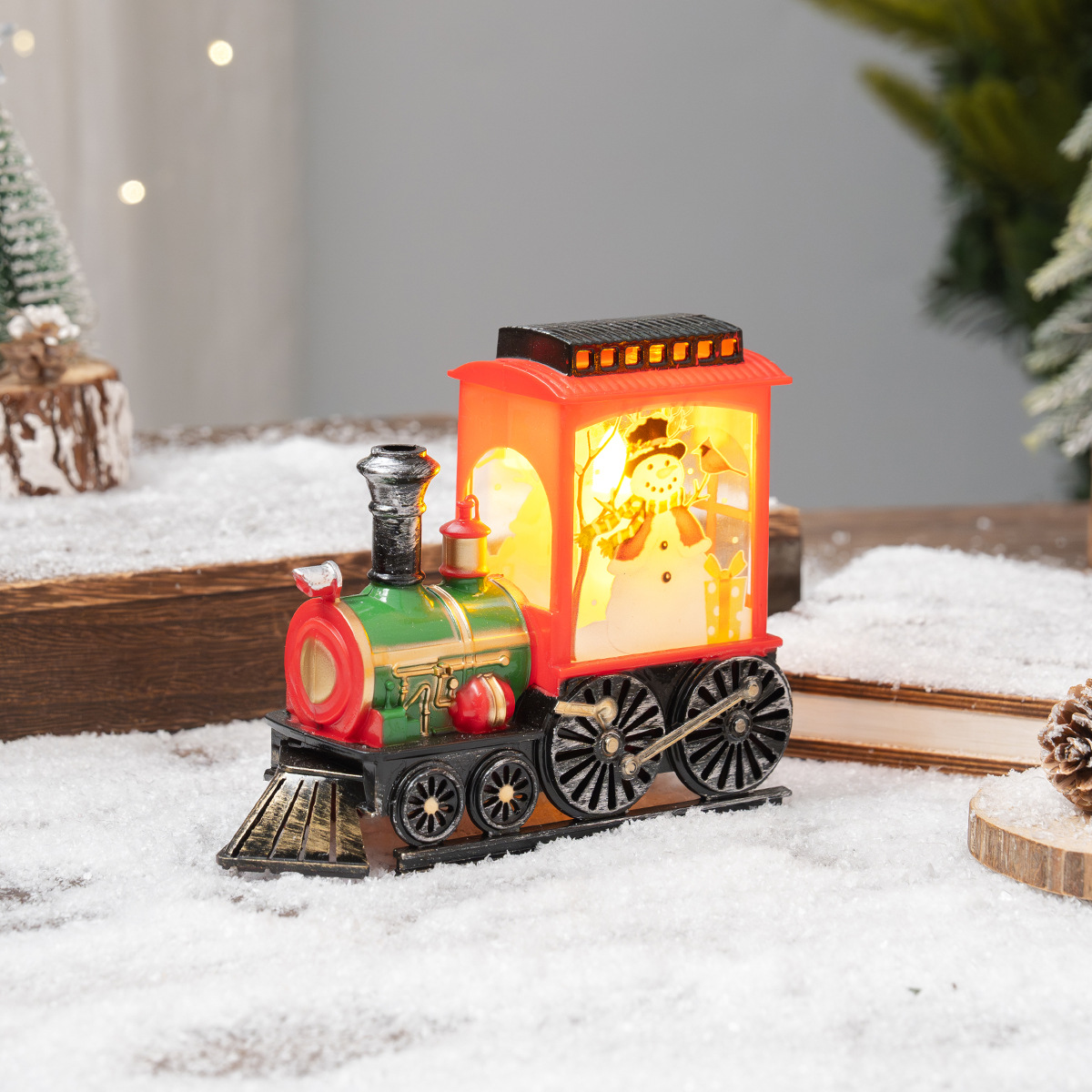 Navidad transfronteriza 2025 nuevo tren retro LED luz de noche de Navidad luz de viento de plástico iluminante luz de noche