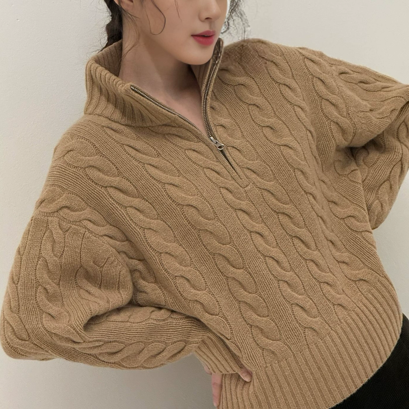 25秋冬新款拉夫半拉链绞花毛衣胸口战马刺绣立领长袖毛衣女宽松