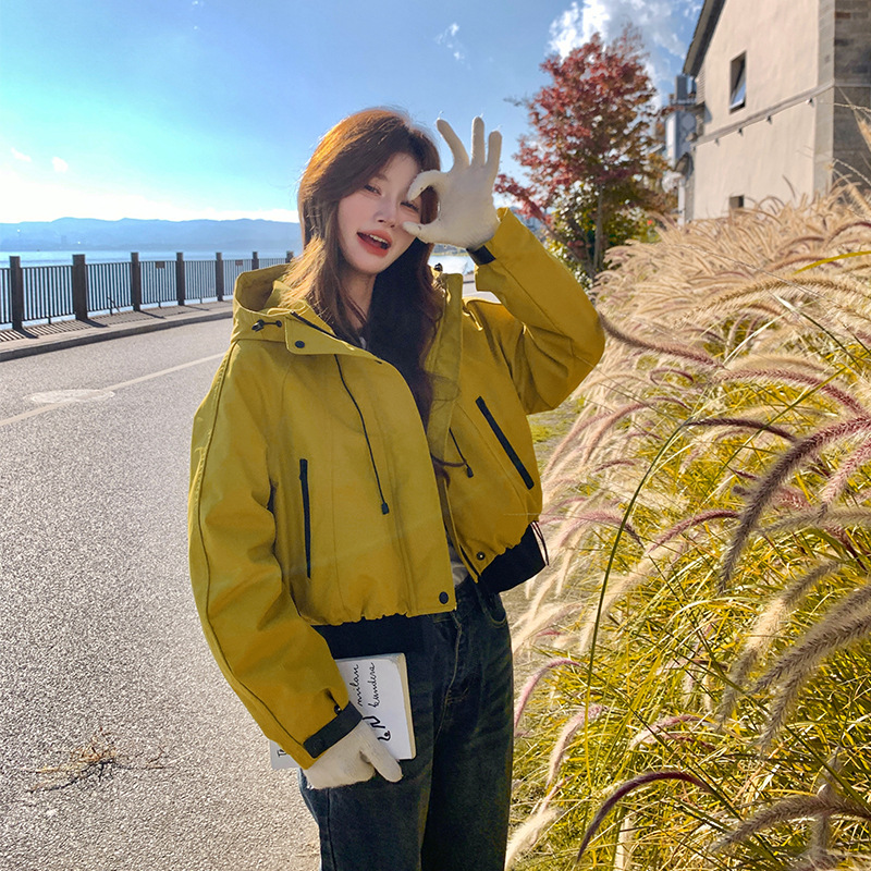 화이트 덕다운 숏 워크웨어 재킷 여성용 2025 겨울 신상품 소형 아웃도어 파카 다운 재킷 트렌디